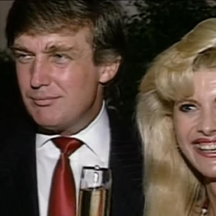 Trump își ia rămas bun de la Ivana, prima sa soție: Donald Trump și actuala soție se alătură copiilor lui, Ivanka, Eric și Don Jr. la funeraliile din New York 