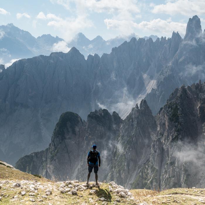 Franța. Decizie radicală după ce cinci români au vrut să urce pe Mont Blanc: Cine vrea pe munte trebuie să plătească 15.000 euro pentru salvare și înmormântare