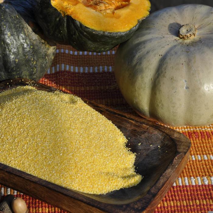 Amestecă mălai și suc de lămâie. Cel mai simplu truc care îți rezolvă grijile momentului 