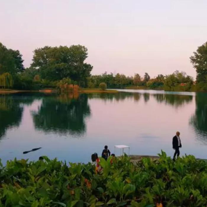 Român dispărut în Italia, după ce a intrat să facă baie într-un lac și n-a mai ieșit la suprafață