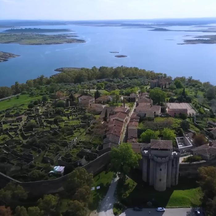 Orașul - fantomă din Spania, abandonat de locuitori din cauza unei „greșeli” 