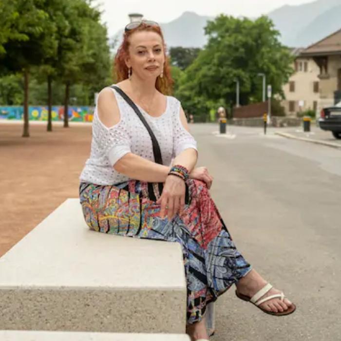 „E mai bine un salariu prost decât deloc”. O croitoreasă româncă din Elveția vorbește despre creșterea prețurilor: „Este chiar rușinos!”
