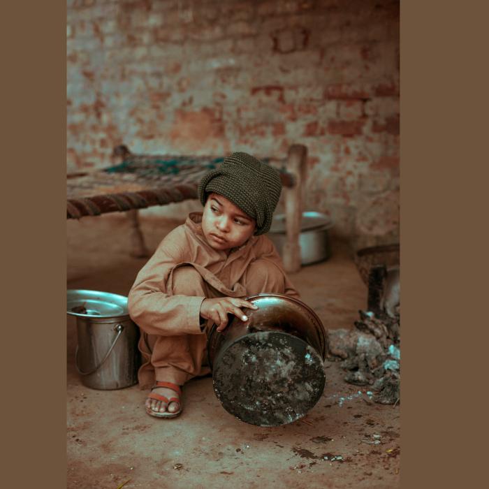 Șeful ONU imploră tot globul să ajute cele 33 de milioane de persoane strămutate din cauza unui muson din Pakistan. Numărul morților a ajuns la 1.100