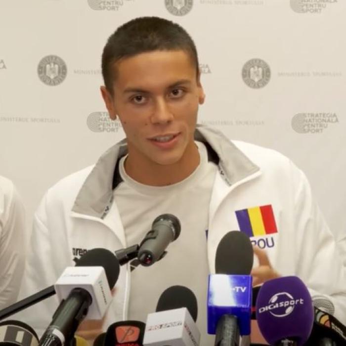 David Popovici, interviu pentru presa americană: „Pe la 9-10 ani, mergeam la bazin doar să sar în apă, apoi spuneam că mă doare burta ca să plec acasă”