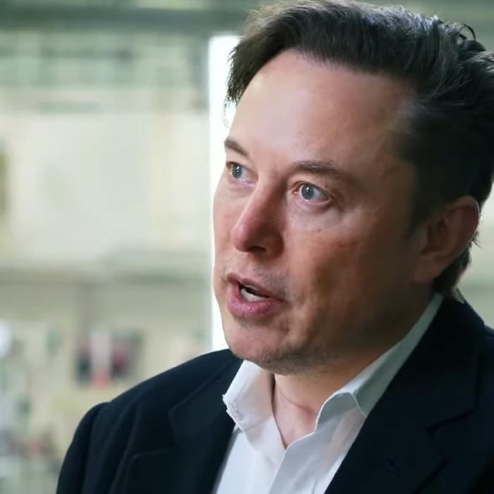 Elon Musk se confruntă cu păreri sceptice, în timp ce Tesla se pregătește să prezinte robotul "Optimus”