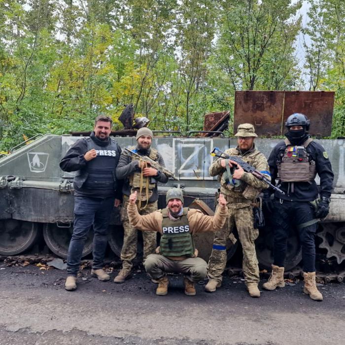 Un român, în prima linie în Ucraina: „Rușii au început să tragă cu rachete spre locațiile noastre”