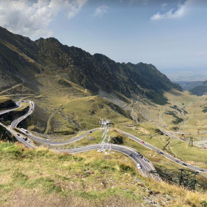 Transfăgărășanul va fi modernizat. Drumul va putea fi folosit şi pe perioada sezonului rece