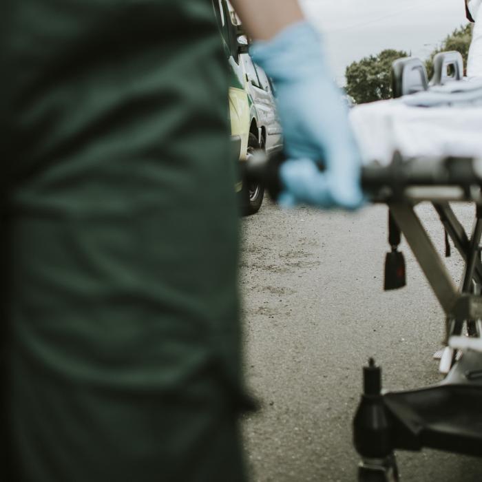 Un muncitor român sezonier, de numai 28 de ani, a sfârșit la serviciu, în Austria: Patronul și-a dat seama că ceva nu este în regulă