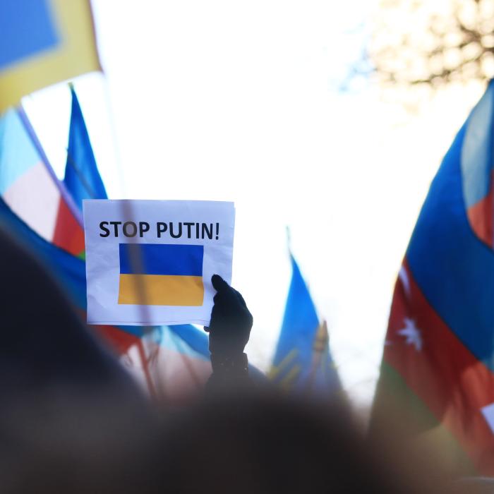 Un oficial rus avertizează asupra celui de-al treilea război mondial dacă Ucraina aderă la NATO