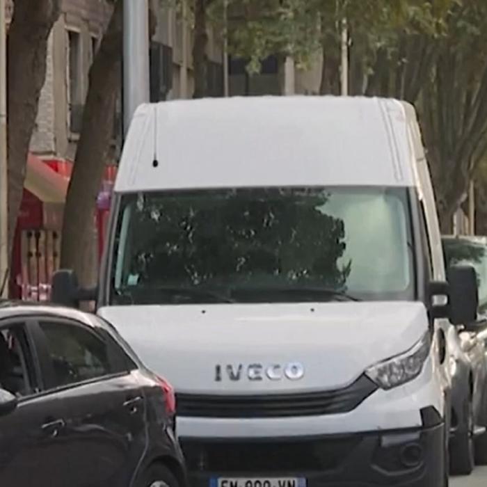 Franţa ar putea fi zguduită de o grevă generală. Un puternic sindicat cere salarii mai mari cu 10%. Protestele ar putea începe de săptămâna viitoare