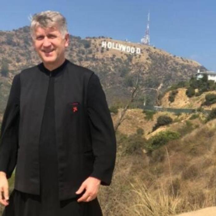 BOR avertizează credincioșii care merg la biserica privată a lui Cristian Pomohaci: „Aduce multă suferință și necaz în viață“