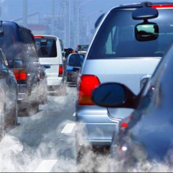 UE, acord privind interzicerea vânzărilor de mașini pe benzină sau motorină din 2035
