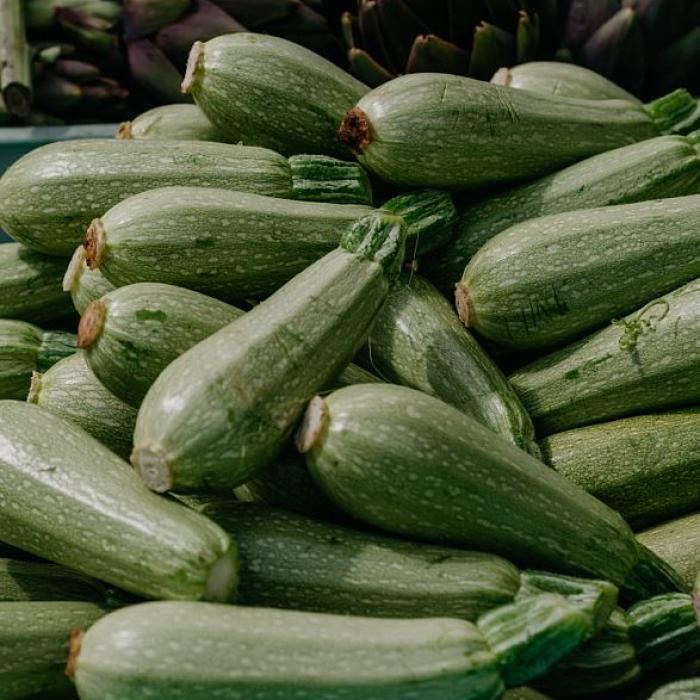 Cea mai rapidă și delicioasă cină: ai nevoie de trei ouă și doi dovlecei. O porție are 45 de calorii