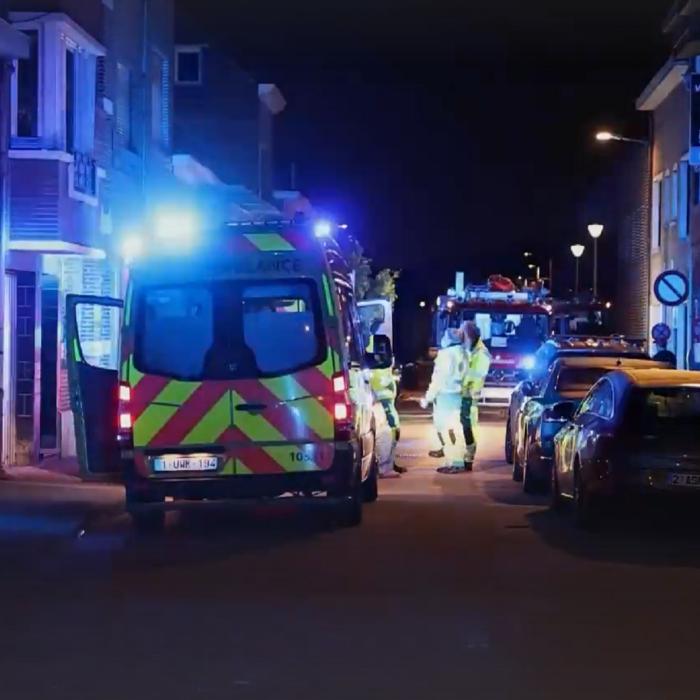 Incendiu la un bloc locuit de români, în Belgia: „Focul a fost puternic. Unii dormeau când am bătut în uși ca să-i evacuăm”. Cinci persoane, la spital