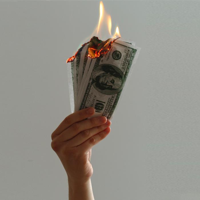 Câștigătorul loteriei record de 2,04 miliarde de dolari ar putea primi mai puțin de jumătate din sumă, după taxe