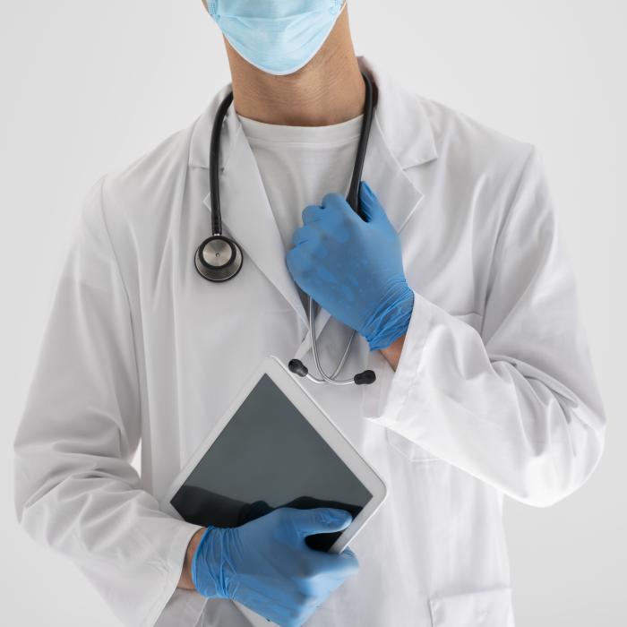 Grecia. Cadrele medicale care au refuzat vaccinarea împotriva COVID-19 se pot întoarce la muncă