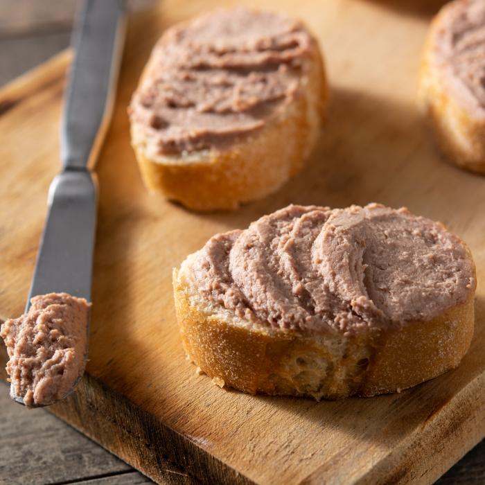 Pate de porc, rețeta care îți garantează succesul la masa de Crăciun! Surprinde-ți oaspeții 