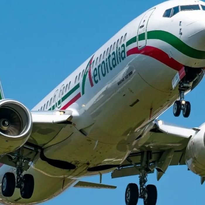 Aeroitalia reia în 2023 zborurile între Bacău și Bergamo