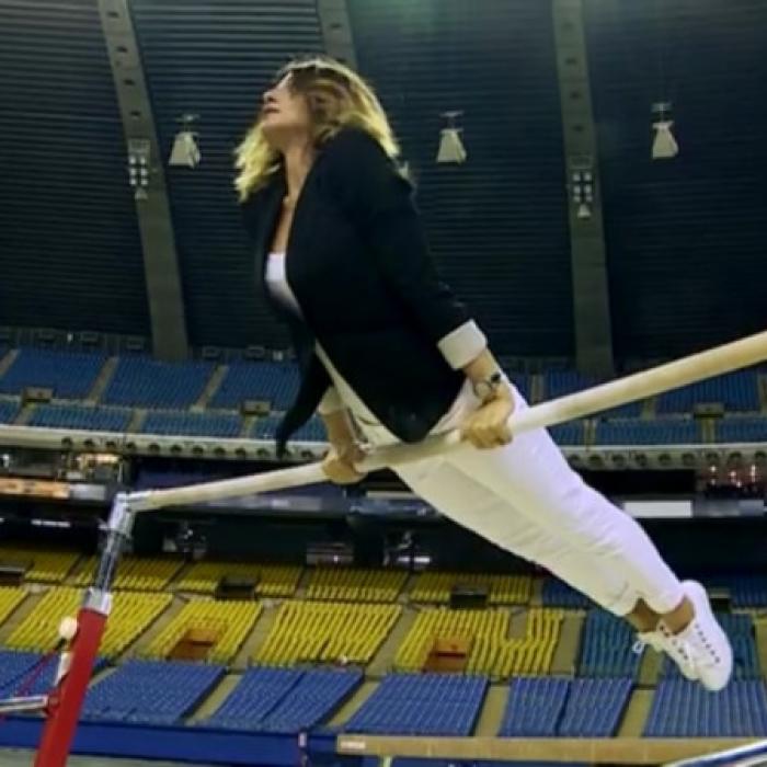 O facultate din Spania inaugurează un panou dedicat româncei Nadia Comăneci