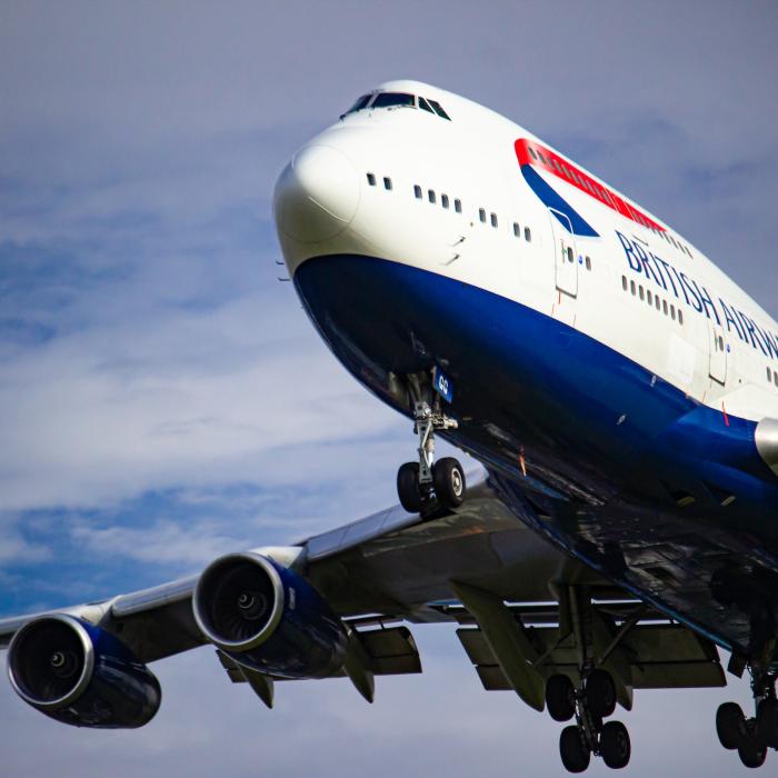 Atenționare de călătorie pentru românii care vor să zboare spre și dinspre Marea Britanie: Greve în cele mai importante aeroporturi