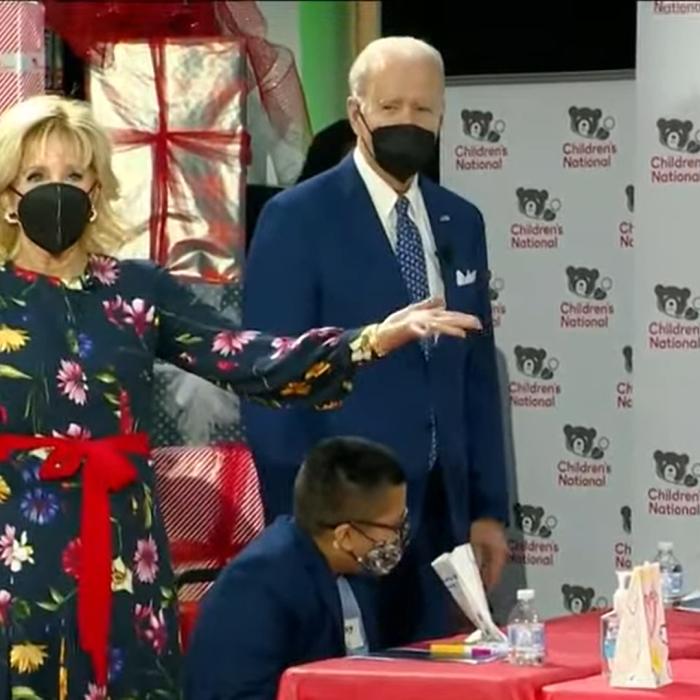 Președintele Biden și Prima Doamnă vor vizita vineri Spitalul Național de Copii