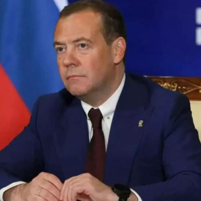 Dmitri Medvedev, predicţii halucinante pentru 2023: UE se va dezintegra, Elon Musk va deveni preşedintele SUA
