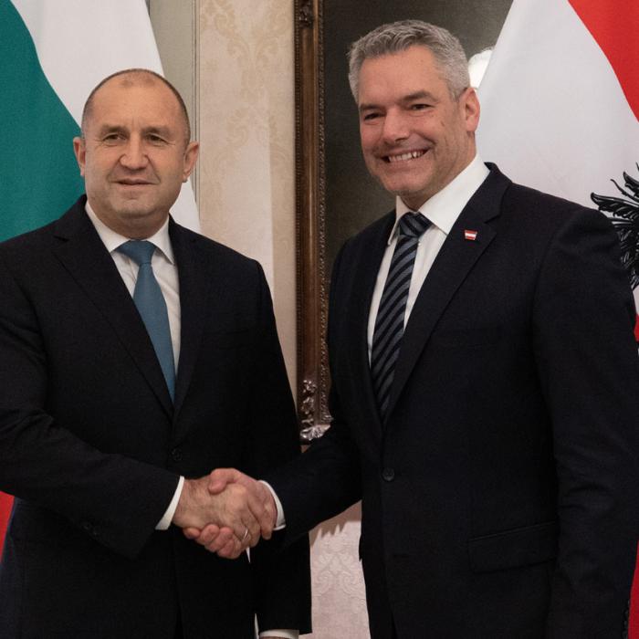 România, lăsată încă o dată pe dinafară. Cancelarul austriac, vizită în Bulgaria să vadă granițele