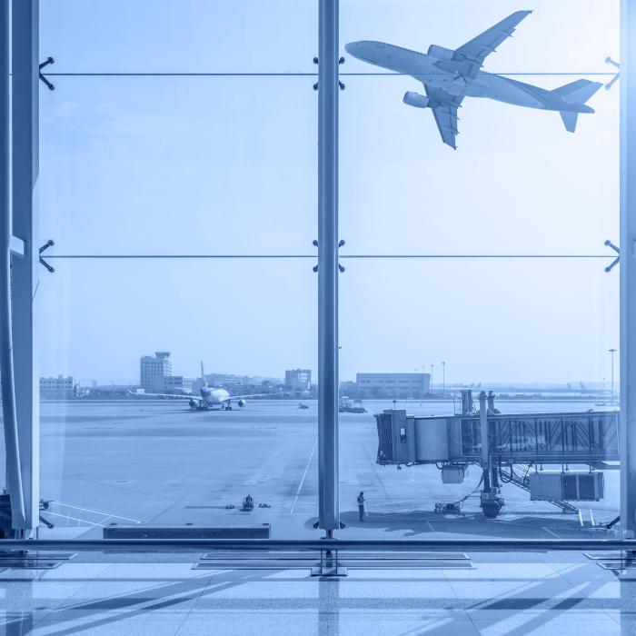 Aeroportul Internaţional Braşov devine operaţional la mijlocul lunii iunie