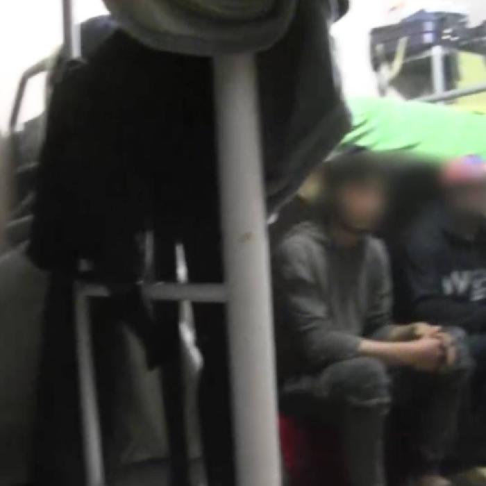 Spania. Dormeau pe jos și munceau 12 ore pe zi: Muncitori, între care și români, ademeniți la muncă, dar exploatați și umiliți