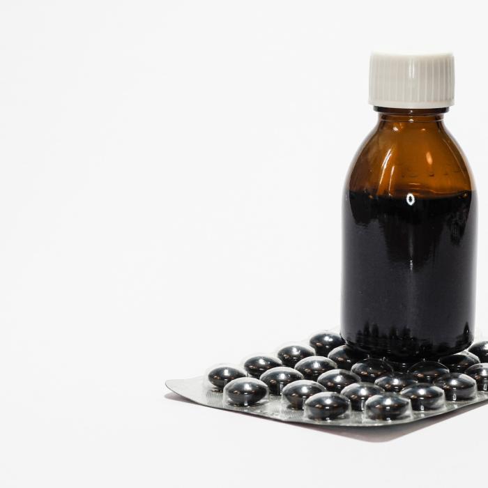 OMS Europa, alertă: Siropuri de tuse, contaminate. Au efecte toxice 