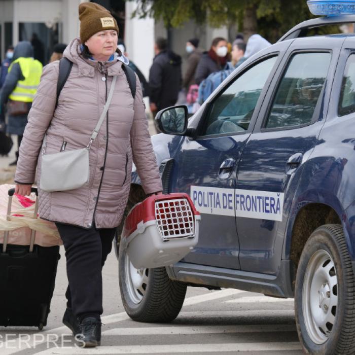 Numărul refugiaţilor din Ucraina în alte ţări din Europa a depăşit pragul de 8 milioane