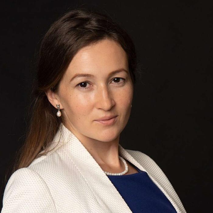 Dreptate în Anglia pentru o româncă, șefă la resurse umane pentru British Council în Dubai: Ana Maria fusese concediată după concediul de maternitate