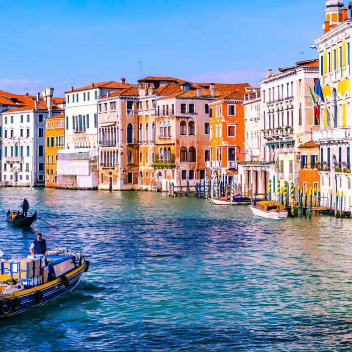 Italia se confruntă cu o nouă alertă de secetă. Canalele din Veneția sunt uscate