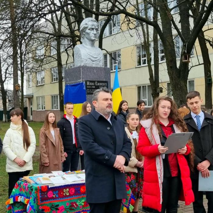 Românii care trăiesc în Ucraina, vizitaţi de şeful Departamentului pentru Românii de Pretutindeni