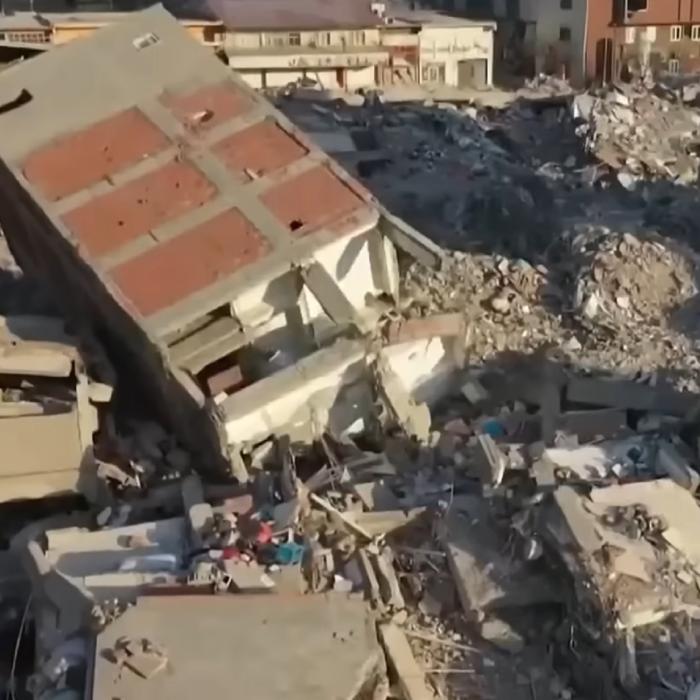 Cutremure Turcia: Peste 50.000 de morți, 600 persoane anchetate și 184 arestate