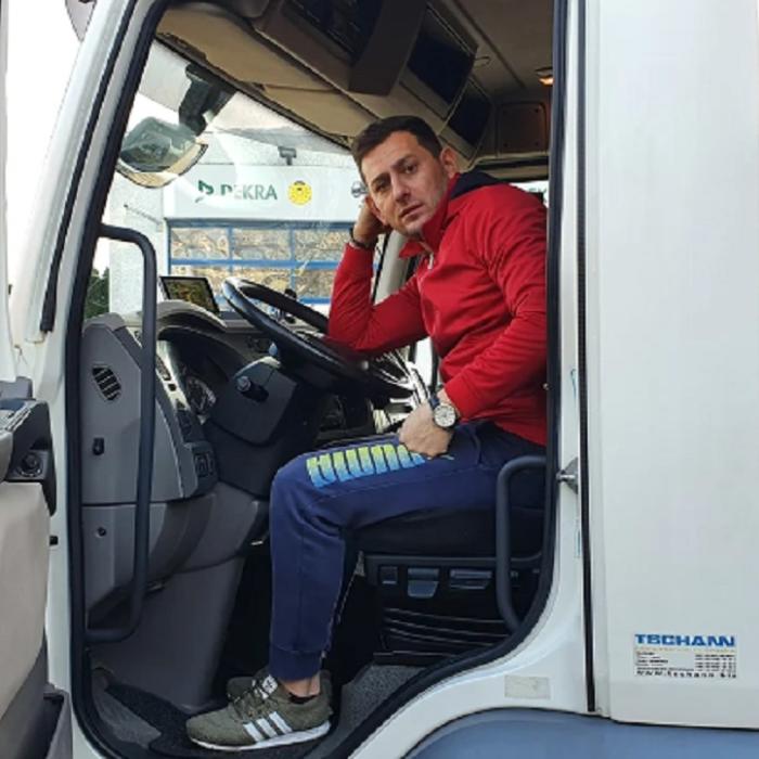 Coşmarul unui şofer român de TIR, în Germania: Oprit la vamă, tras pe dreapta, căutat pentru a fi arestat, după ce identitatea i-a fost furată 