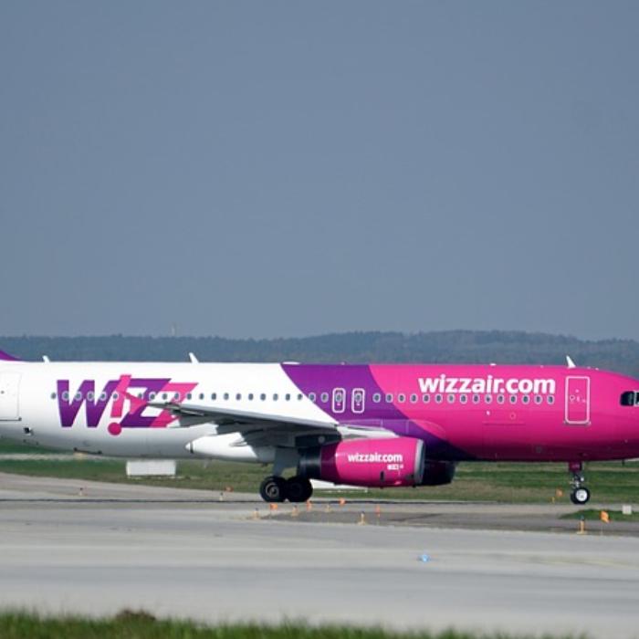 Wizz Air suspendă zborurile către Republica Moldova din cauza „evoluțiilor recente din Moldova și a riscului ridicat din spațiul aerian”