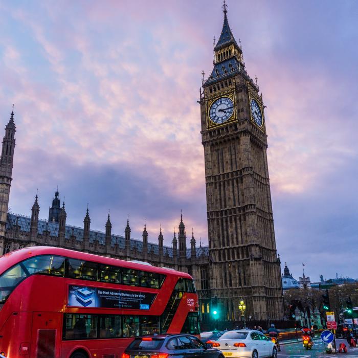 MAE, atenționare de călătorie pentru Marea Britanie - alerte meteo: perturbări în circulaţie şi în programul curselor aeriene