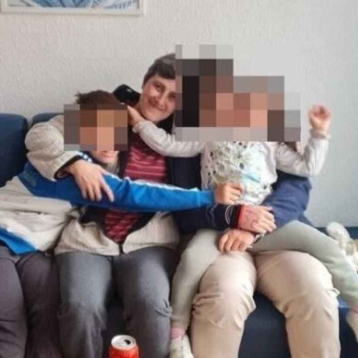 Coșmarul unei românce din Spania bolnavă de cancer: fiica Mioarei a fost luată de serviciile sociale fără vreo explicație