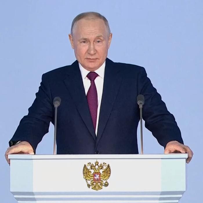 Curtea Penală Internaţională emite un mandat de arestare împotriva lui Putin pentru presupuse crime de război