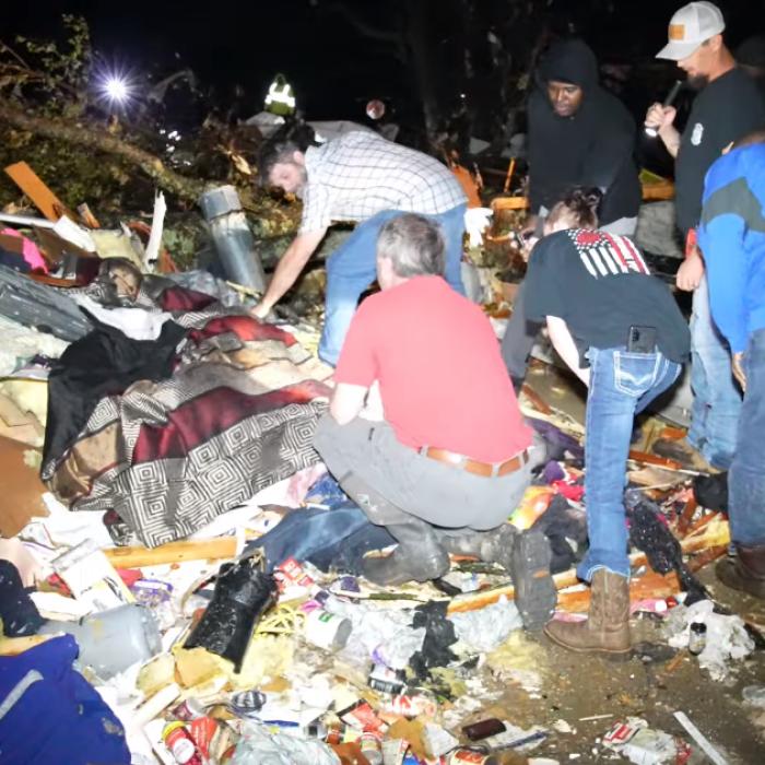 SUA: Cel puţin 23 de morți în urma unei unei tornade în statul Mississippi 