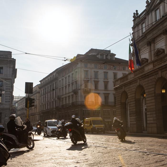 Explozie de prețuri: Milano, al treilea cel mai scump oraș din Europa. Cererea pentru locuințele de lux este tot mai mare