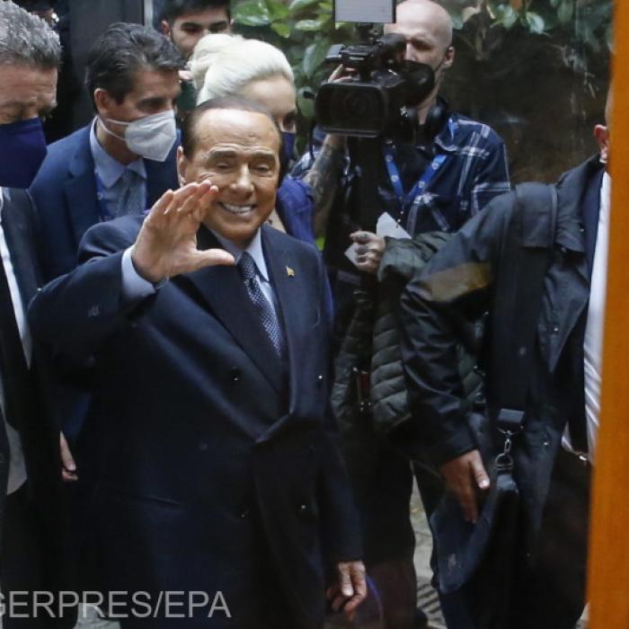 Silvio Berlusconi, internat la terapie intensivă pentru o problemă cardiacă
