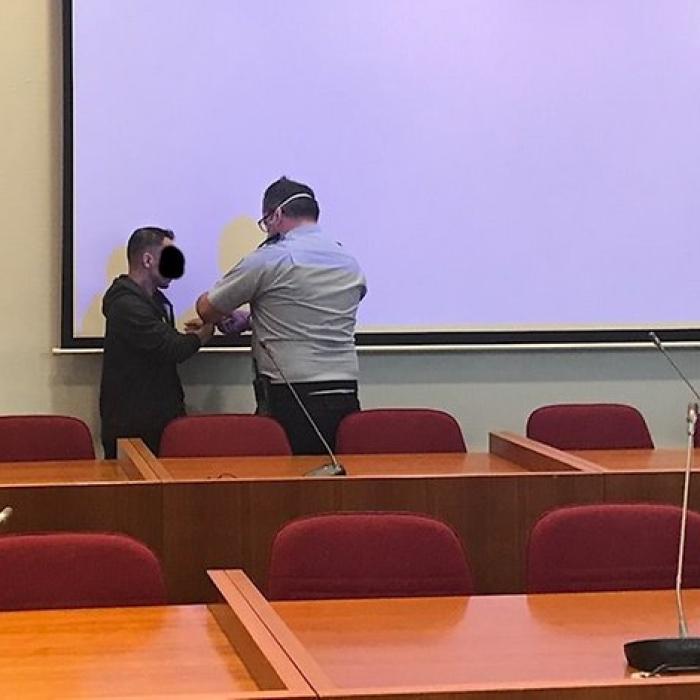 Român condamnat la închisoare, în Spania. A șantajat și extorcat un bărbat afectat după un atac cerebral: „Ai datorii mari la mine“