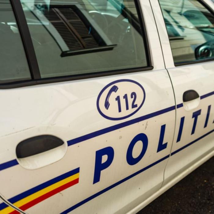 Mașină de poliție, implicată într-un accident rutier. Cum s-a produs coliziunea