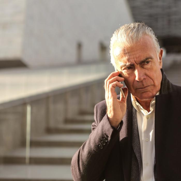 'Tăticule, ajută-mă, am fost arestat': noua înșelătorie telefonică a falșilor polițiști
