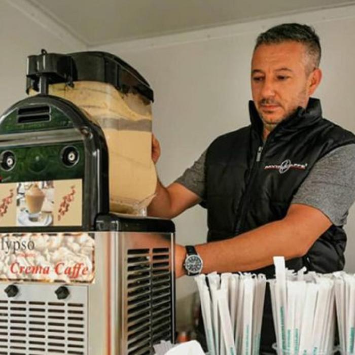 După 21 de ani petrecuți în Italia, Alex a decis să se întoarcă în țară: „Eram realizat, dar inima mea era în România”