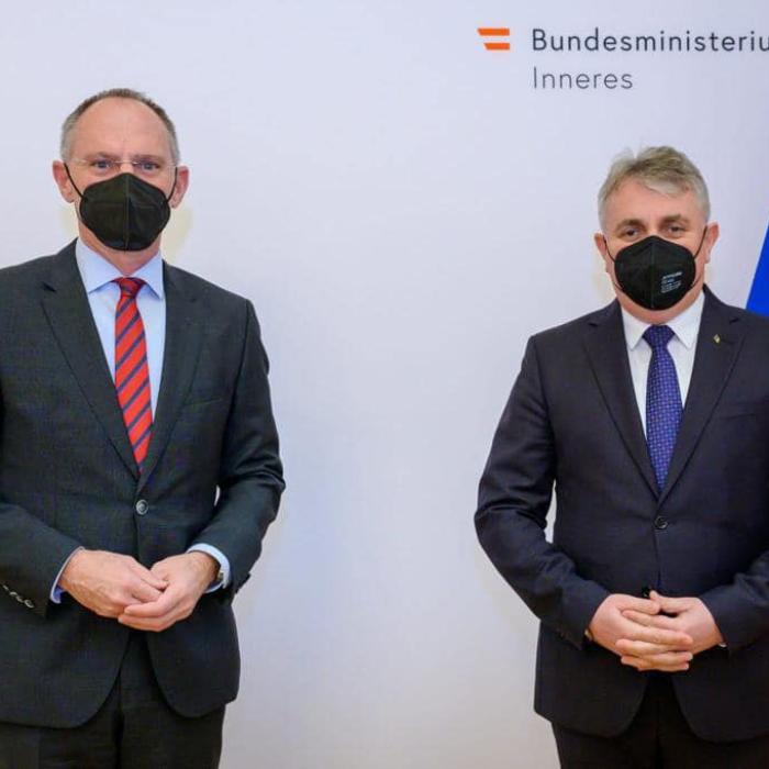 Karner, ministrul austriac care s-a opus aderării României la Schengen ajunge astăzi la București