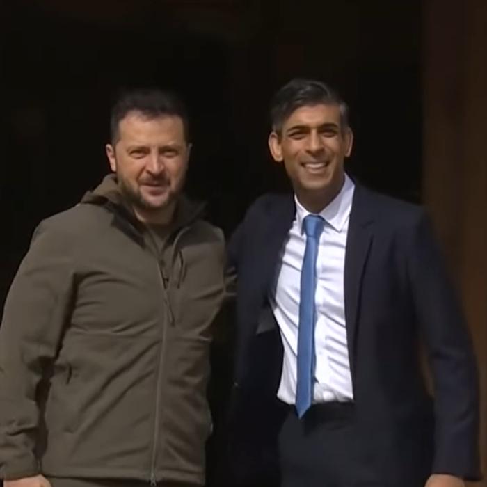 Zelenski s-a întâlnit cu Rishi Sunak. Marea Britanie promite mai multe arme pentru Ucraina