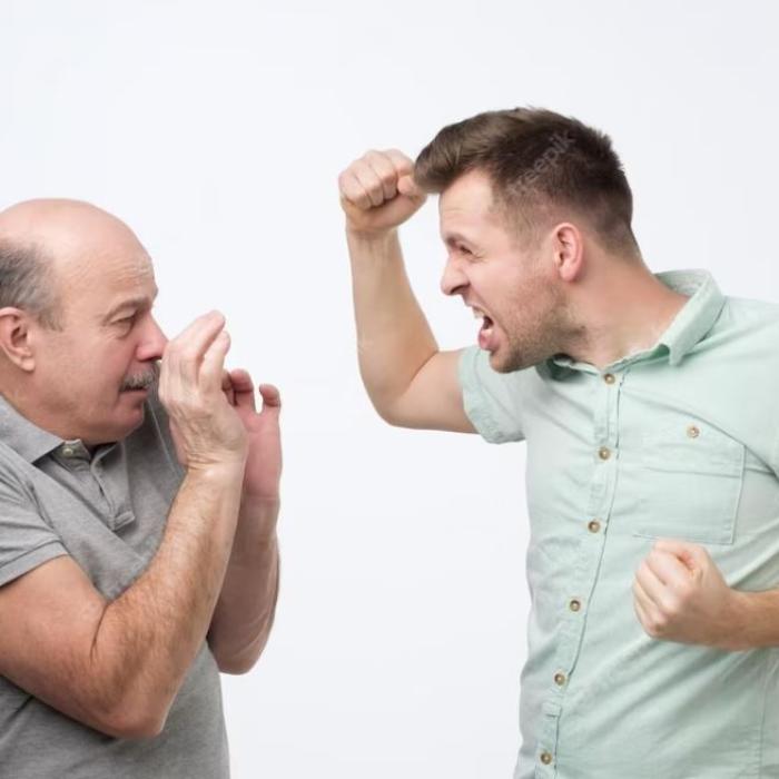 Italia. "Ți-am bătut soția și acum e rândul tău". Român, judecat pentru pentru insulte și amenințări